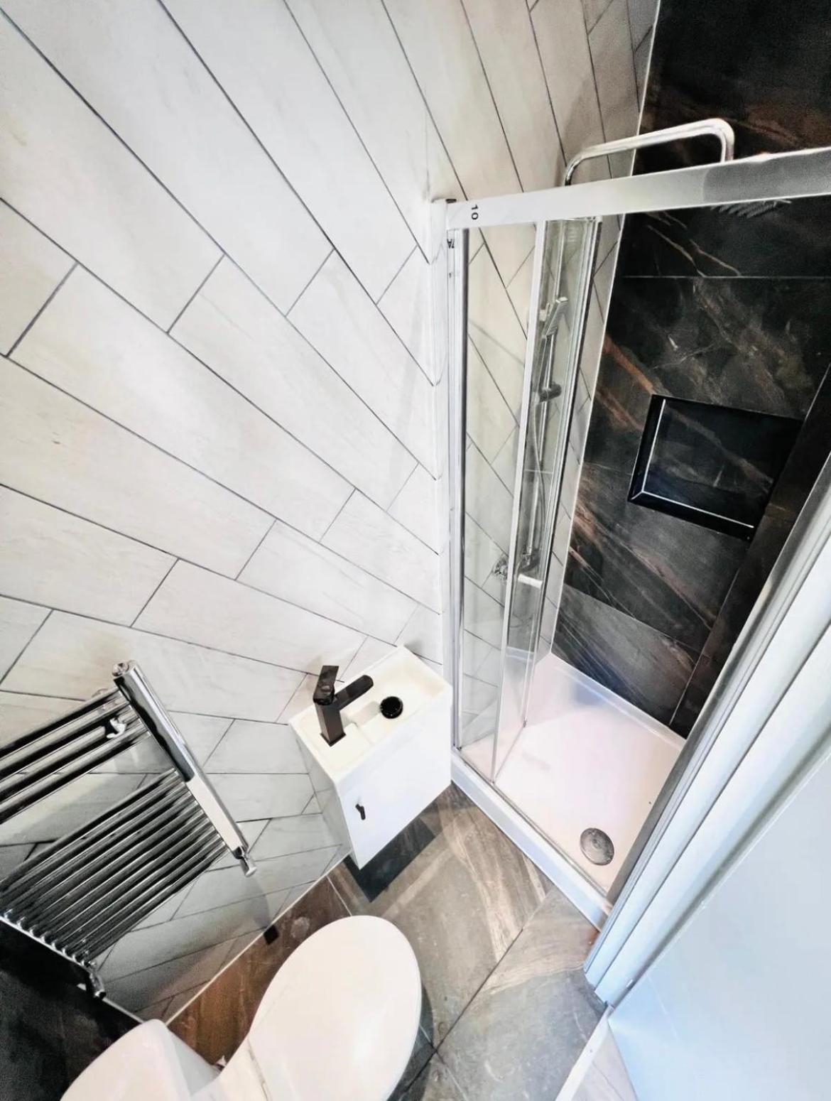 London 43 Ensuite Room Look Like Hotel Top Locations ภายนอก รูปภาพ